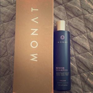 New Revive Mondat volume shampoo unopened
